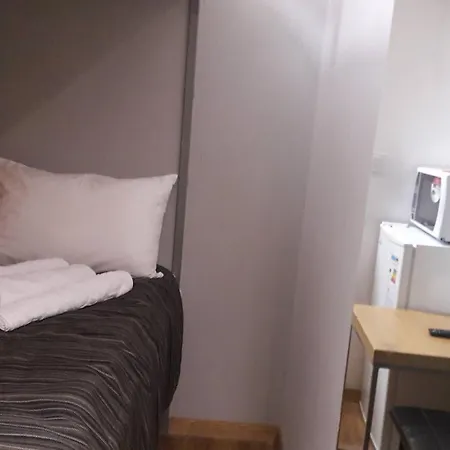 Mini On Demiivska Hotel *